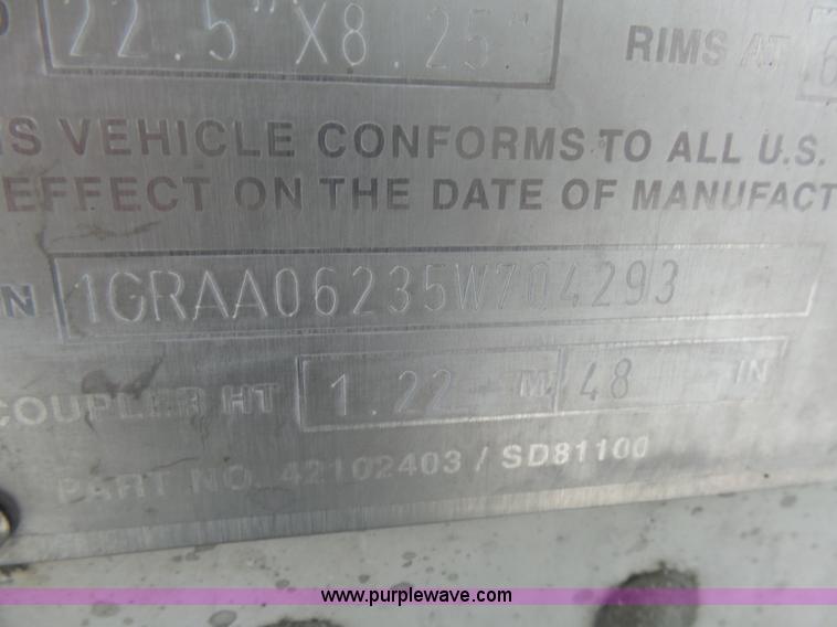 image for item AL9223 2005 Great Dane TR refrigerated trailer