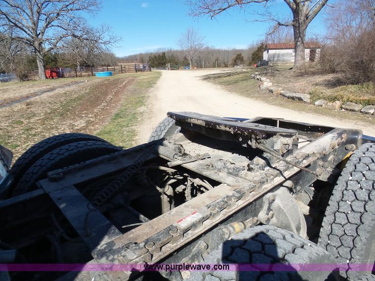 image for item AX9236 2006 Western Star 4900EX semi truck