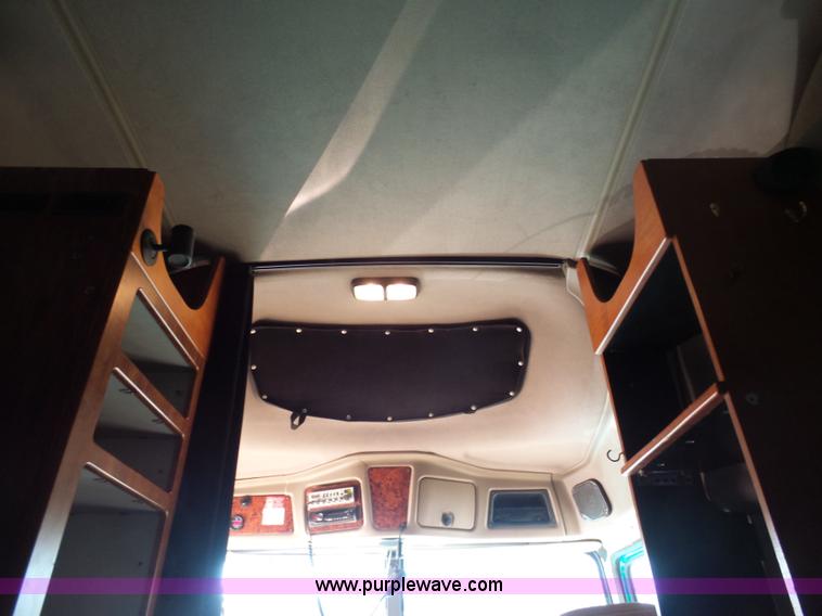 image for item AX9236 2006 Western Star 4900EX semi truck