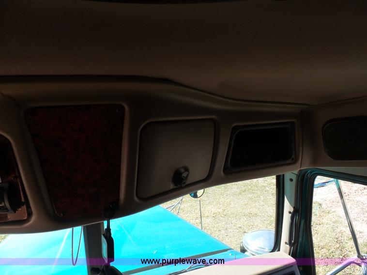 image for item AX9236 2006 Western Star 4900EX semi truck