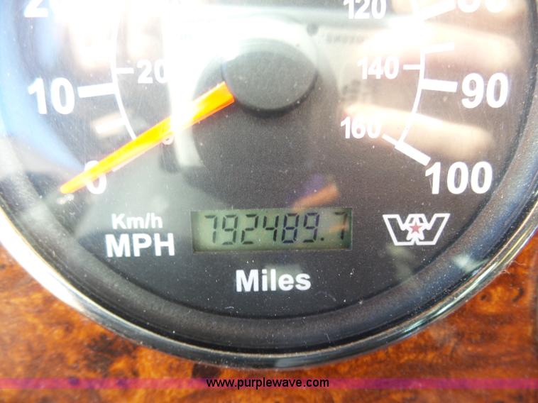 image for item AX9236 2006 Western Star 4900EX semi truck