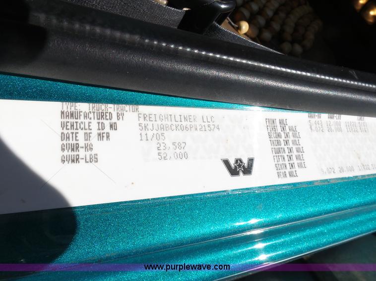 image for item AX9236 2006 Western Star 4900EX semi truck