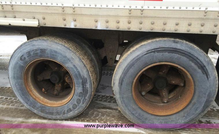 image for item E1894 1990 Strick dry van trailer