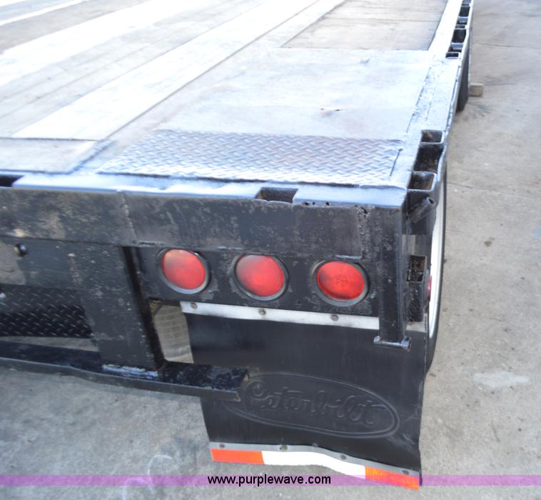 image for item I2751 1993 Trail King drop deck trailer