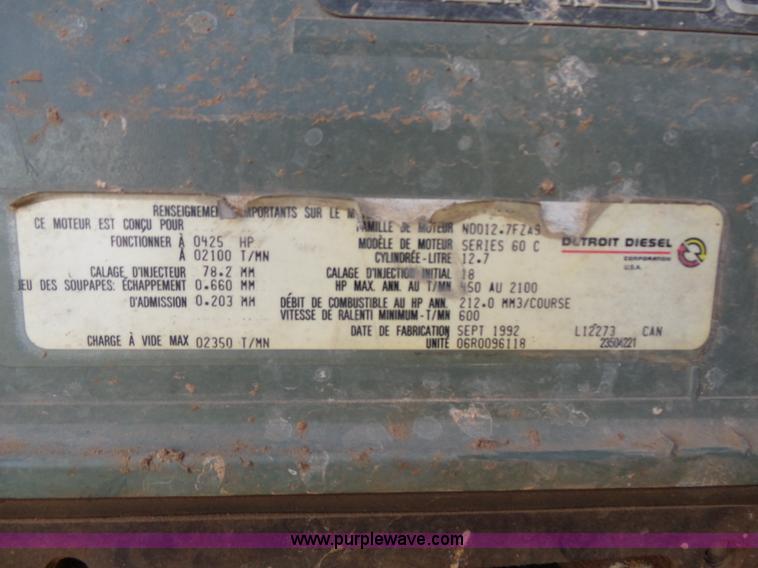 image for item J1254 1993 Freightliner FLD semi truck