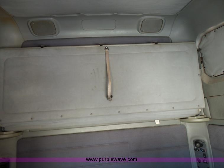 image for item J1262 1998 Freightliner Century Class semi truck