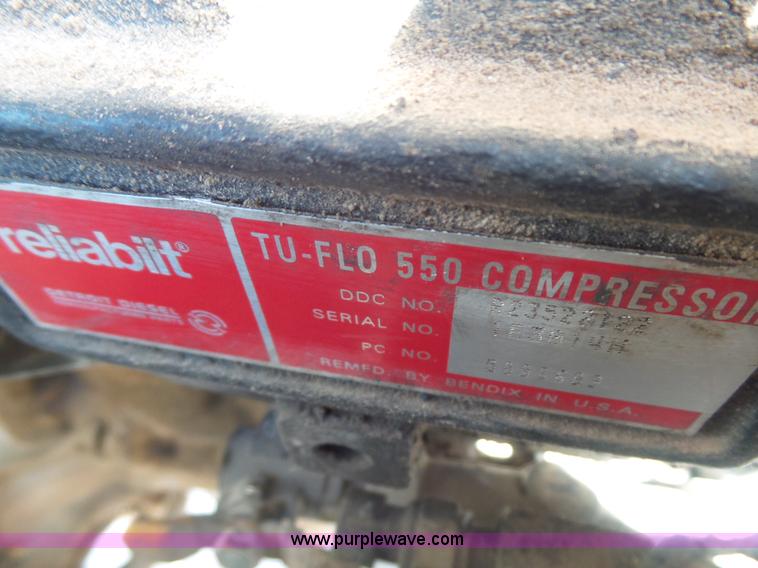 image for item J1263 1998 Peterbilt 377 semi truck