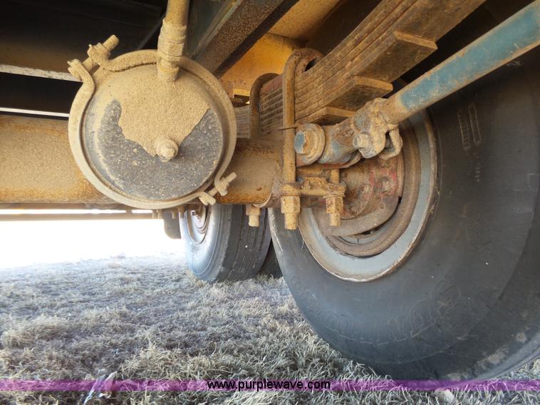 image for item J6233 1986 Birmingham drop deck trailer