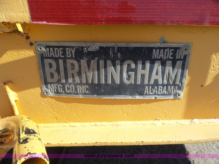 image for item J6233 1986 Birmingham drop deck trailer