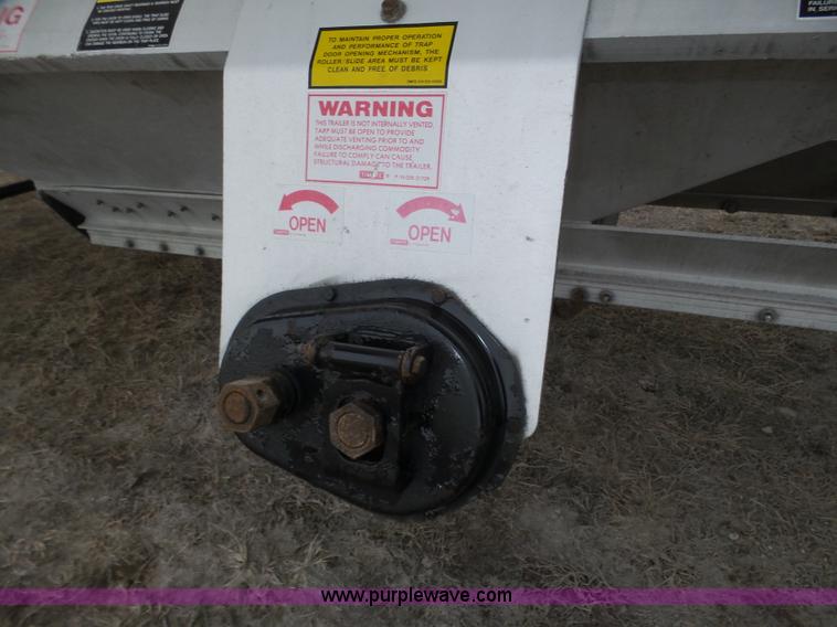 image for item J8912 2010 Timpte Super Hopper double hopper grain trailer