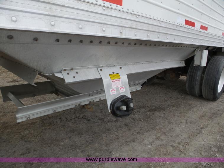 image for item J8912 2010 Timpte Super Hopper double hopper grain trailer