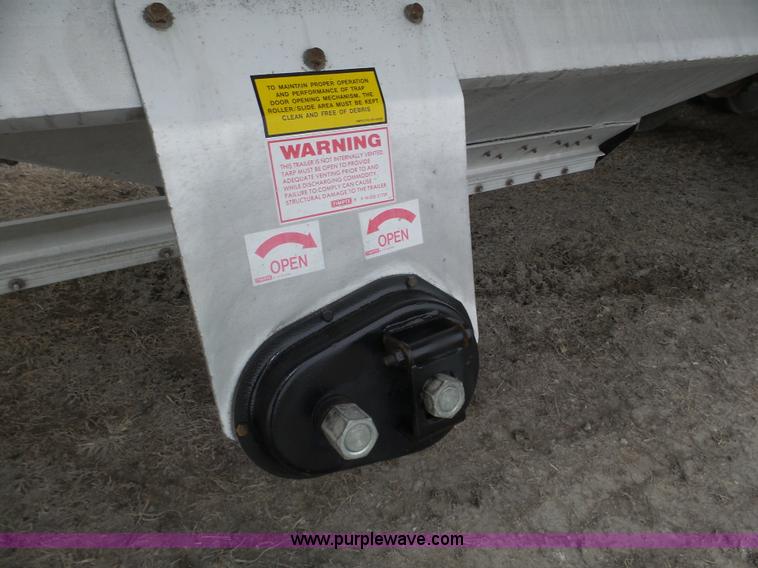 image for item J8912 2010 Timpte Super Hopper double hopper grain trailer