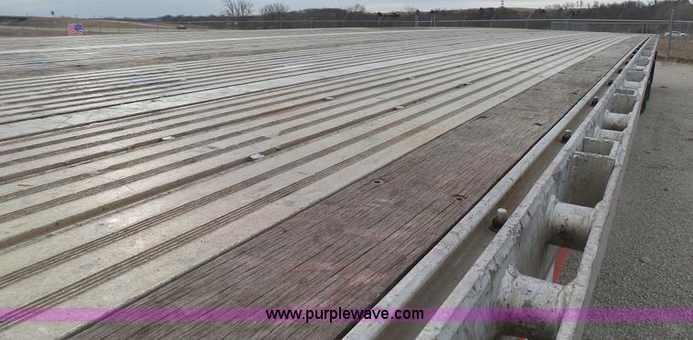 image for item K5009 2008 Chaparral flatbed trailer