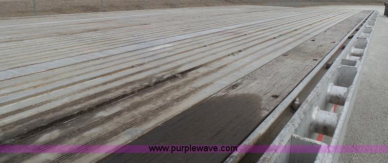 image for item K5009 2008 Chaparral flatbed trailer