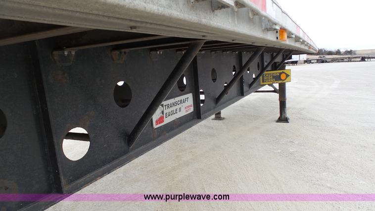image for item K5010 2007 Transcraft Eagle II flatbed trailer