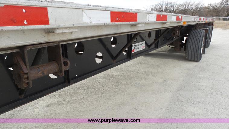 image for item K5011 2007 Transcraft Eagle II flatbed trailer