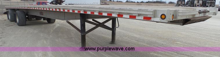 image for item K5013 2008 Chaparral flatbed trailer