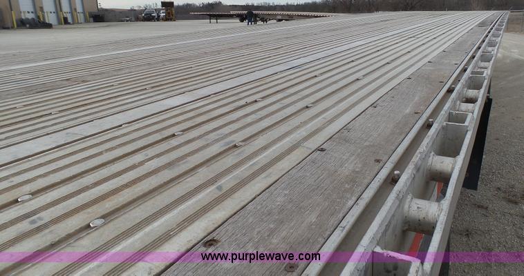 image for item K5013 2008 Chaparral flatbed trailer