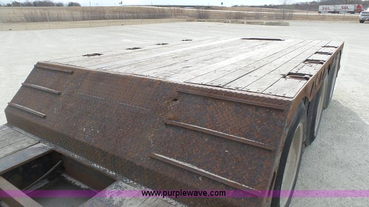 image for item K5100 2008 XL Specialized XL80MFG double drop deck equipment trailer