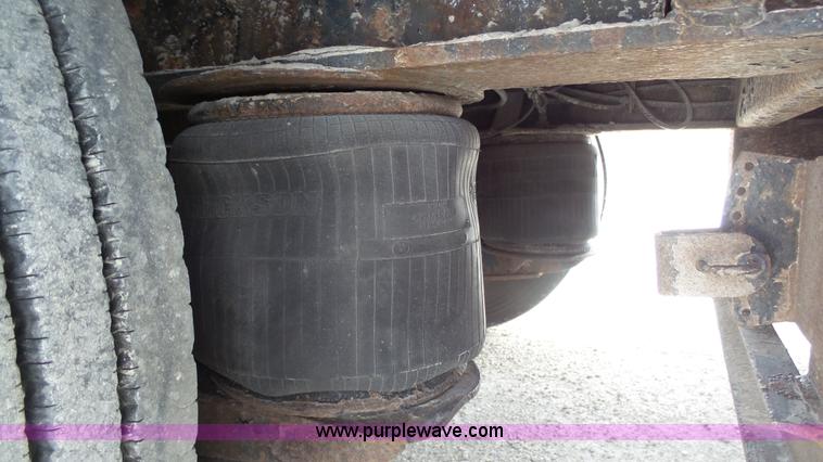 image for item K5100 2008 XL Specialized XL80MFG double drop deck equipment trailer