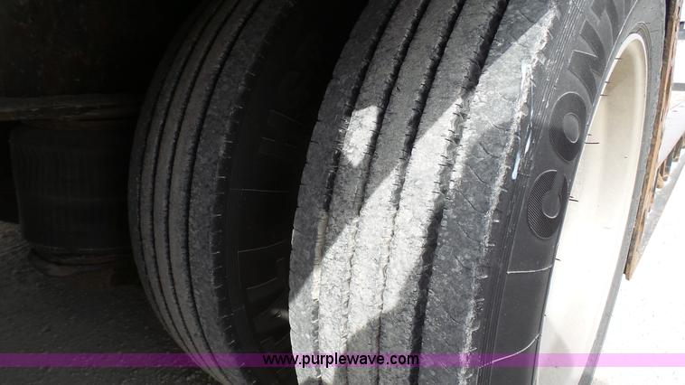 image for item K5100 2008 XL Specialized XL80MFG double drop deck equipment trailer