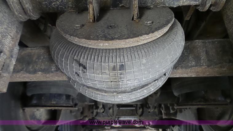 image for item K5100 2008 XL Specialized XL80MFG double drop deck equipment trailer