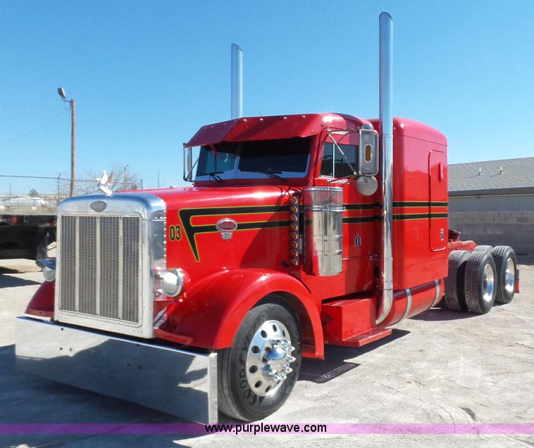 image for item K5761 1993 Peterbilt 379 semi truck