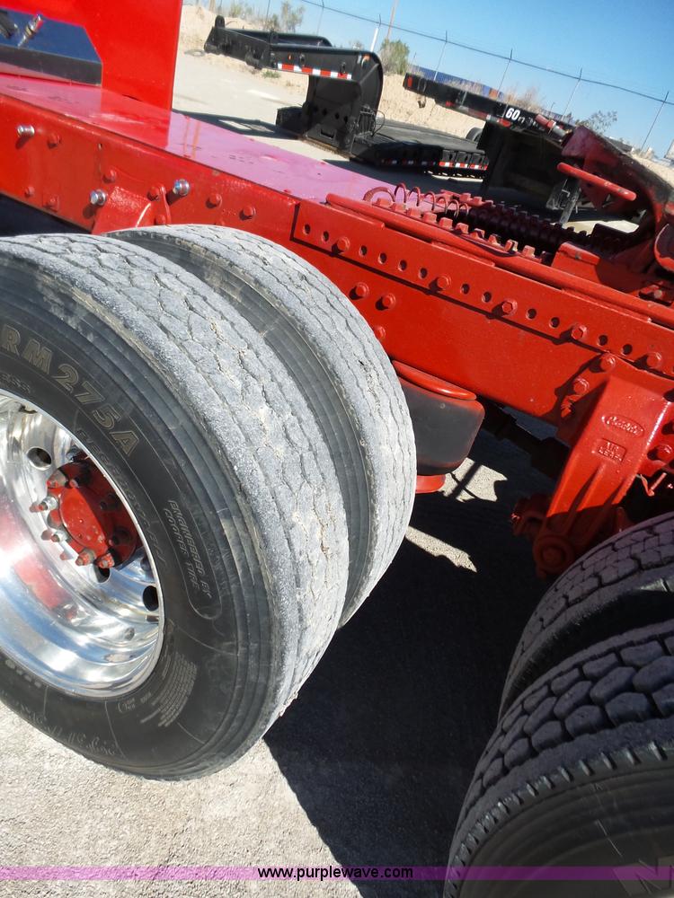 image for item K5761 1993 Peterbilt 379 semi truck