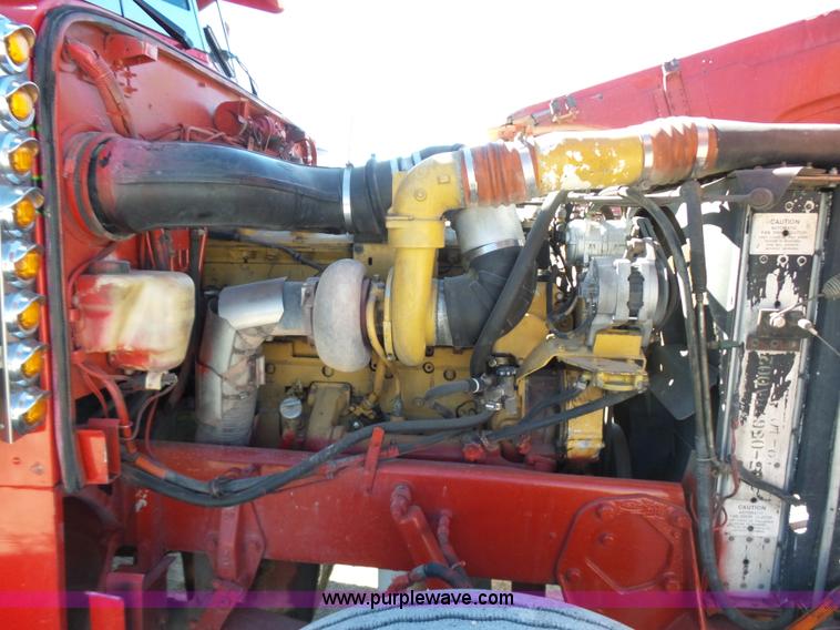 image for item K5761 1993 Peterbilt 379 semi truck