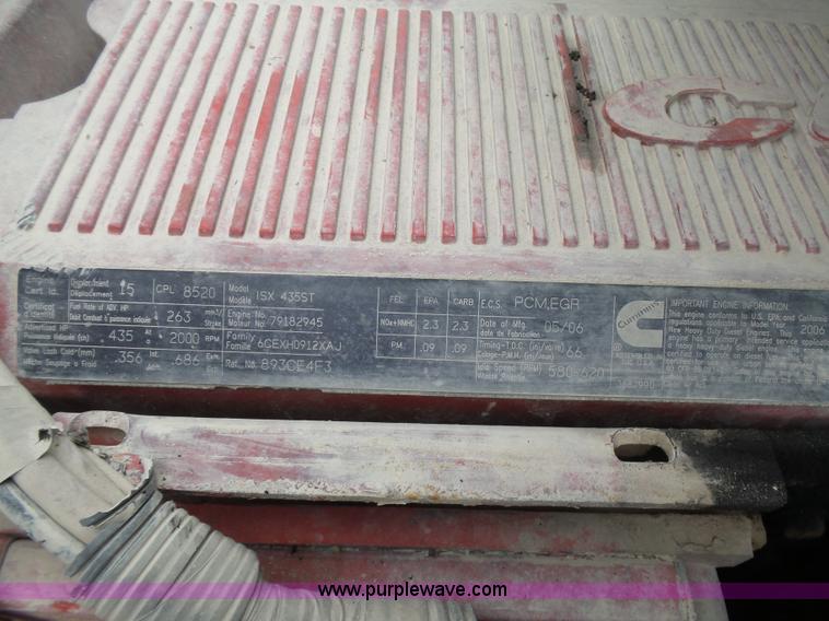 image for item K5769 2007 International 9400i semi truck