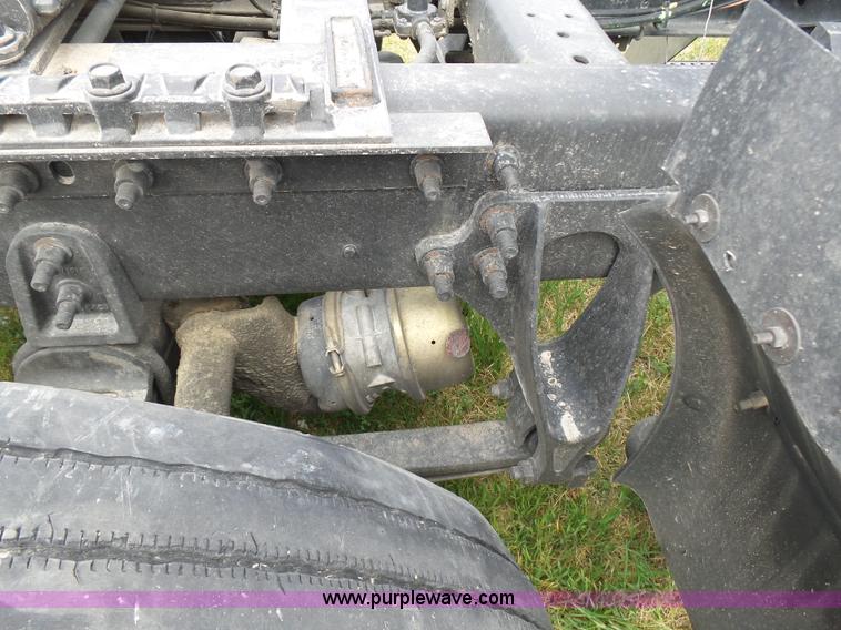 image for item K5770 2007 International 9400i semi truck