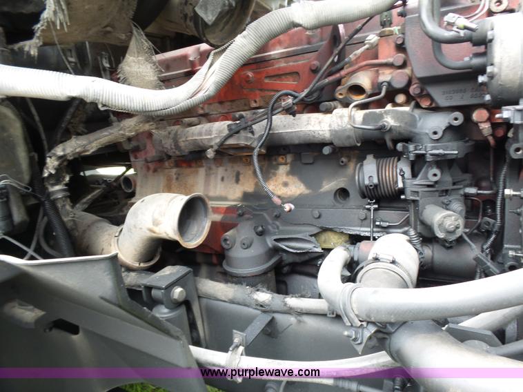 image for item K5770 2007 International 9400i semi truck