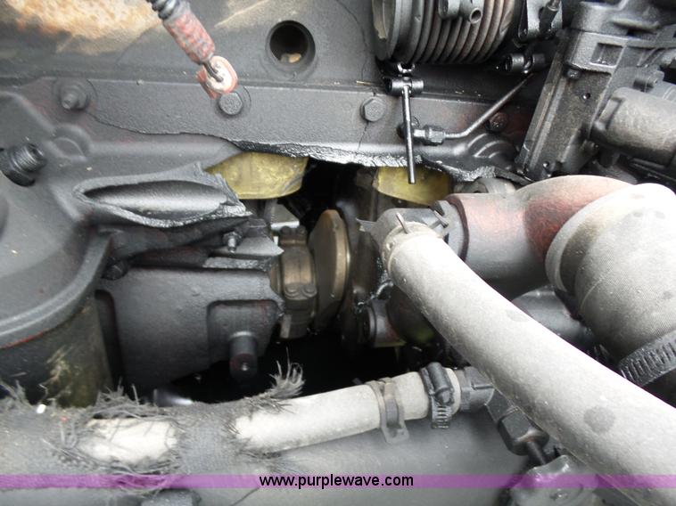 image for item K5770 2007 International 9400i semi truck