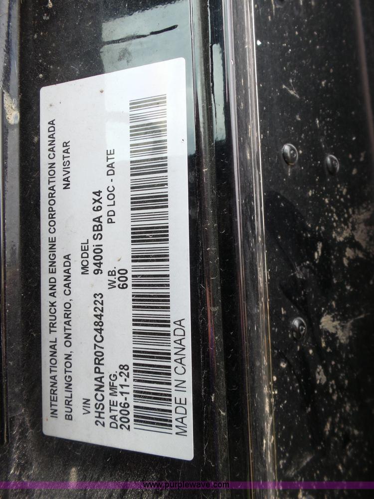 image for item K5770 2007 International 9400i semi truck