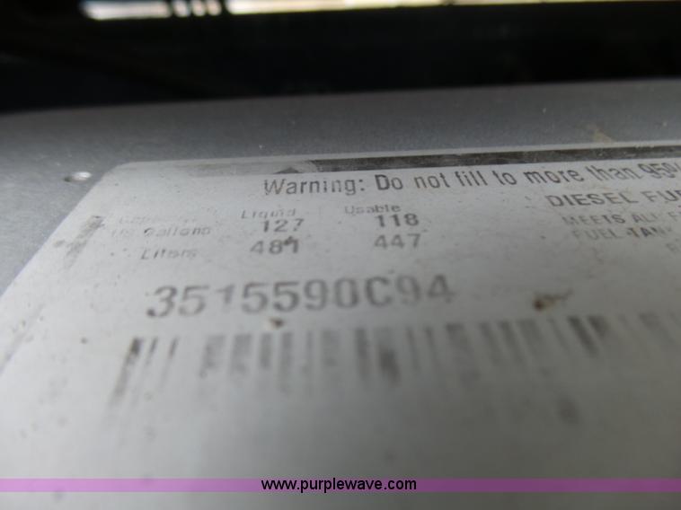 image for item L5416 2007 International 9400i semi truck