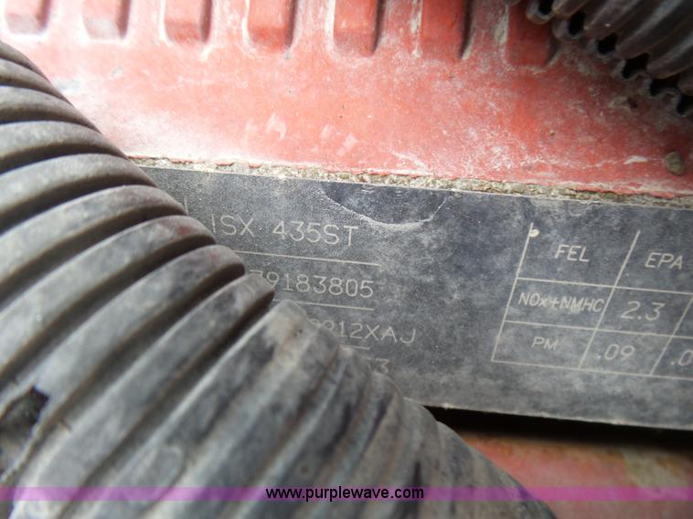 image for item L5416 2007 International 9400i semi truck