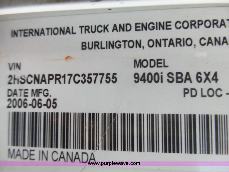 image for item L5416 2007 International 9400i semi truck