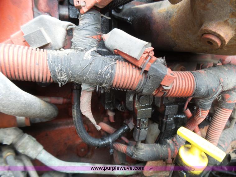 image for item L5418 2006 International 9400i semi truck