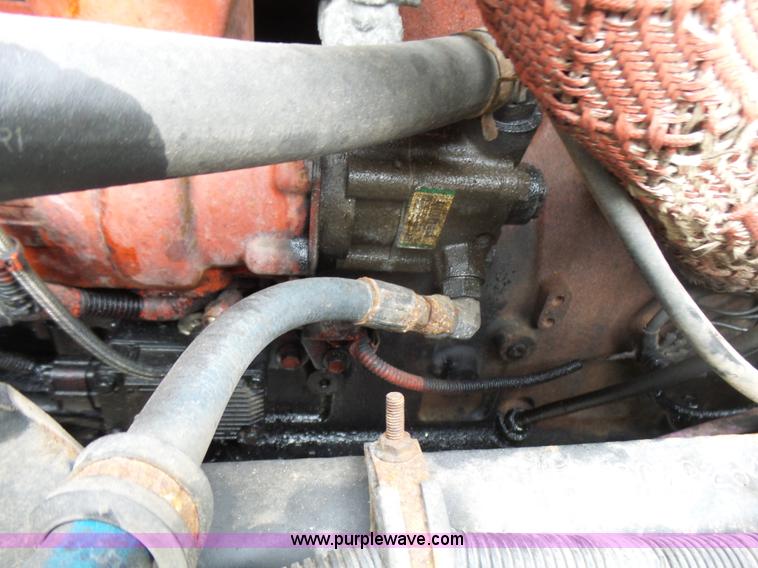 image for item L5418 2006 International 9400i semi truck