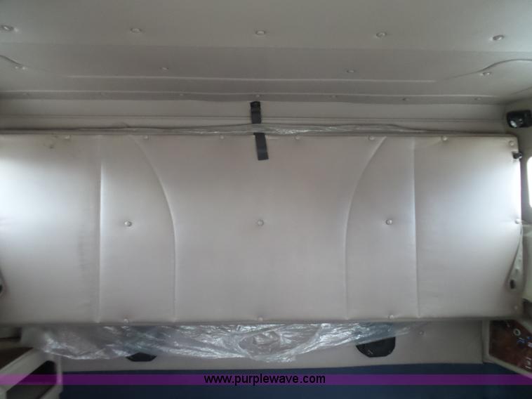 image for item L5421 2007 International 9400i semi truck