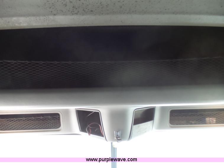 image for item L5422 2006 Freightliner Century Class ST120 semi truck