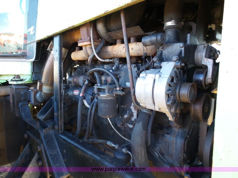 image for item AL9222 1987 Steiger Wildcat 1000 4WD tractor