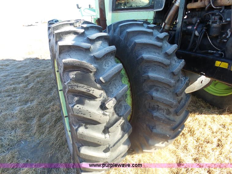 image for item AL9222 1987 Steiger Wildcat 1000 4WD tractor