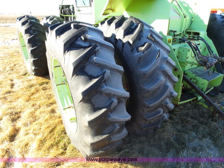 image for item AL9222 1987 Steiger Wildcat 1000 4WD tractor
