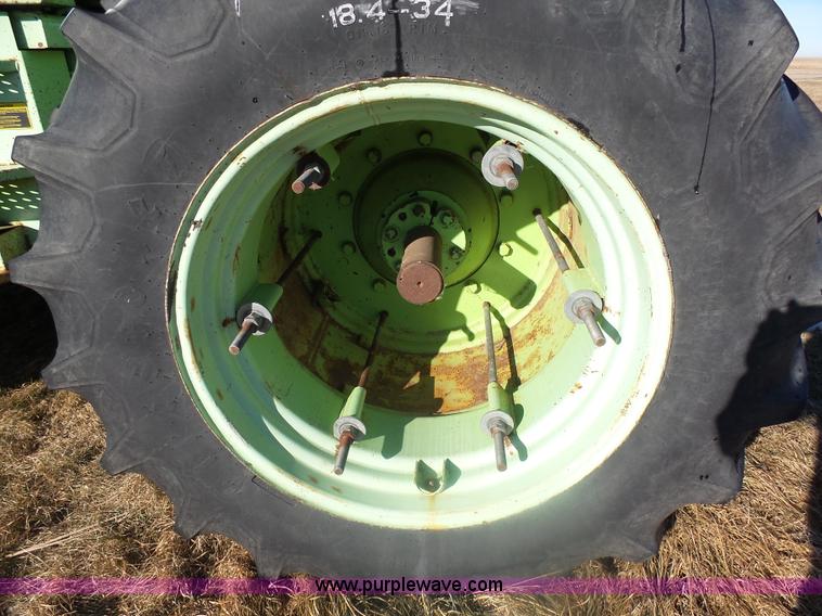 image for item AL9222 1987 Steiger Wildcat 1000 4WD tractor