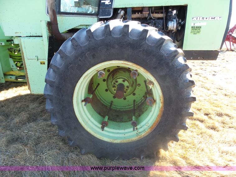 image for item AL9222 1987 Steiger Wildcat 1000 4WD tractor