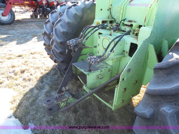 image for item AL9222 1987 Steiger Wildcat 1000 4WD tractor