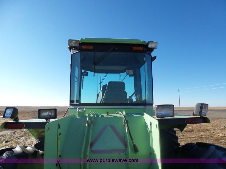 image for item AL9222 1987 Steiger Wildcat 1000 4WD tractor