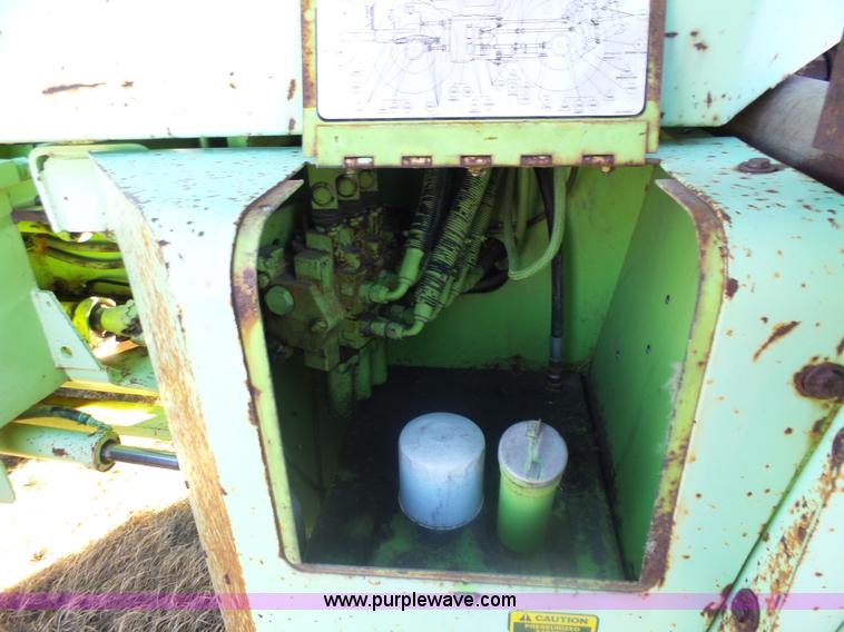 image for item AL9222 1987 Steiger Wildcat 1000 4WD tractor