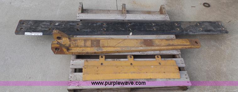 image for item BT9277 Assorted Reynolds scraper accessories